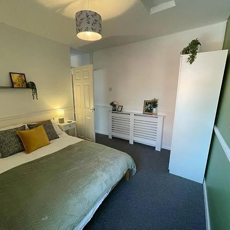 2 Bed Central Cardiff Apartment - Sleeps Five! Екстериор снимка