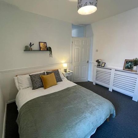 2 Bed Central Cardiff Apartment - Sleeps Five! Екстериор снимка